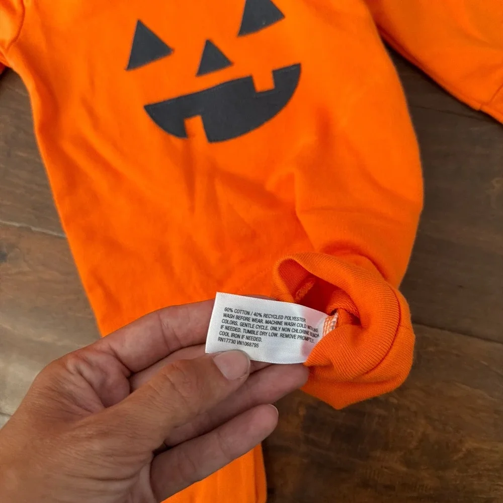 Cat & Jack 3-6 M Boys Girls Halloween Pumpkin Hooded Romper Orange Costume  NWT